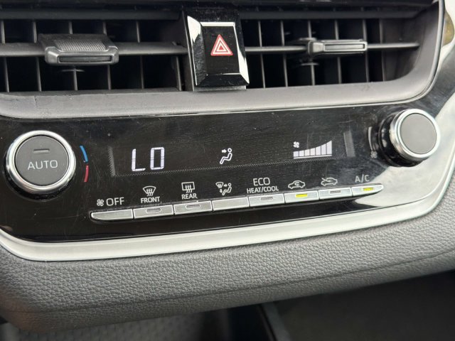 Used 2024 Toyota Corolla LE FWD image 26