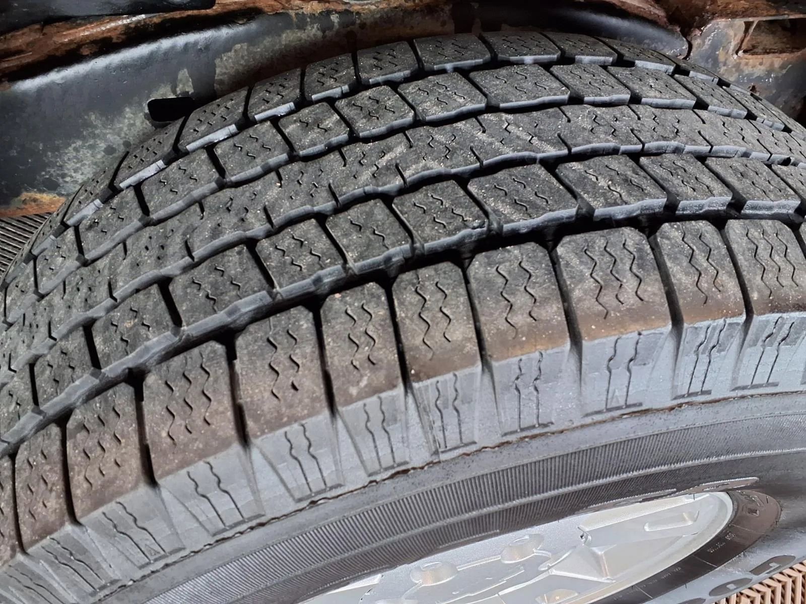 Used 2006 Chevrolet Colorado LT w/ LT Preferred Equipment Group AWD/4WD image 9