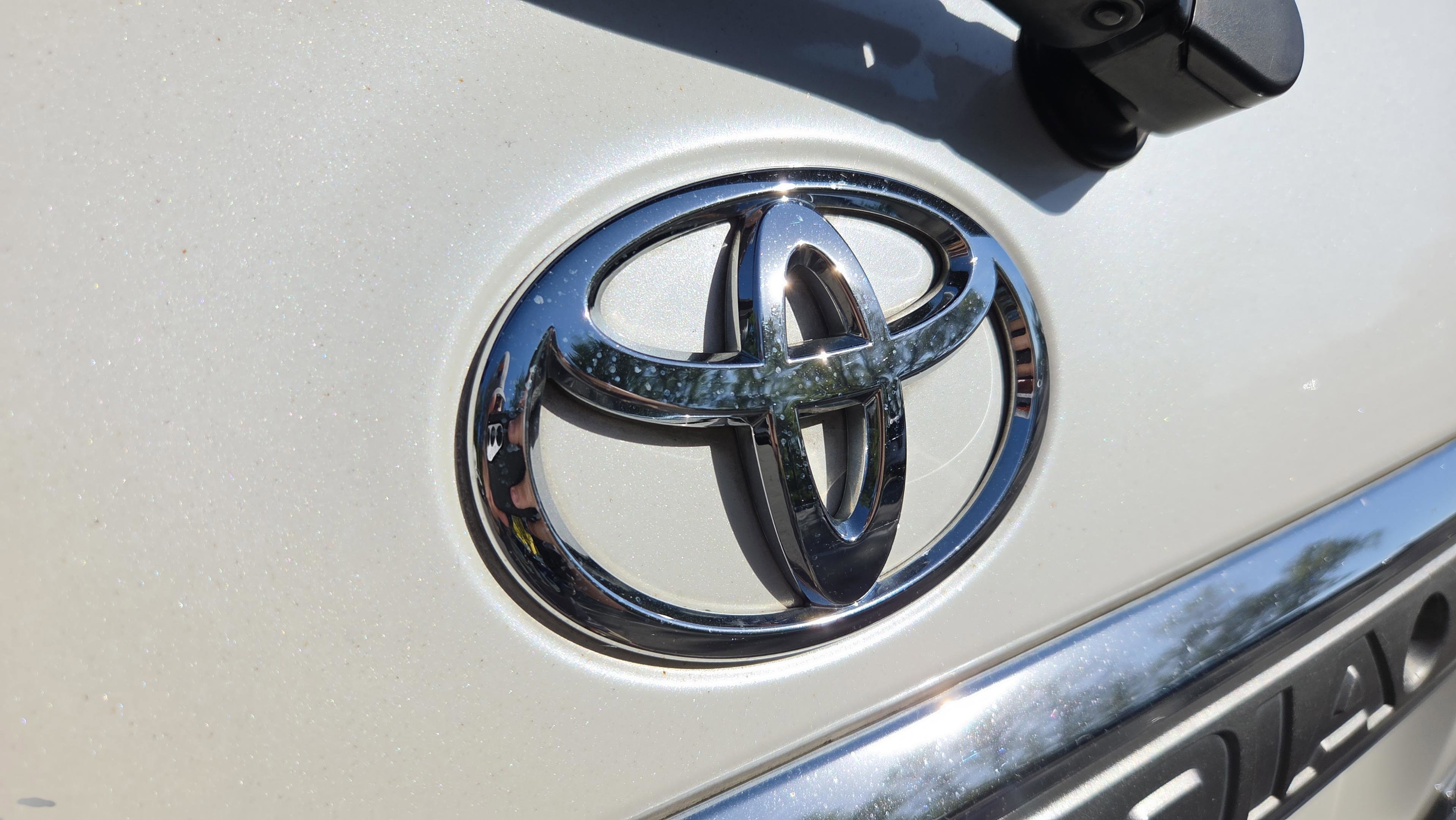 Used 2017 Toyota Sequoia Platinum image 15