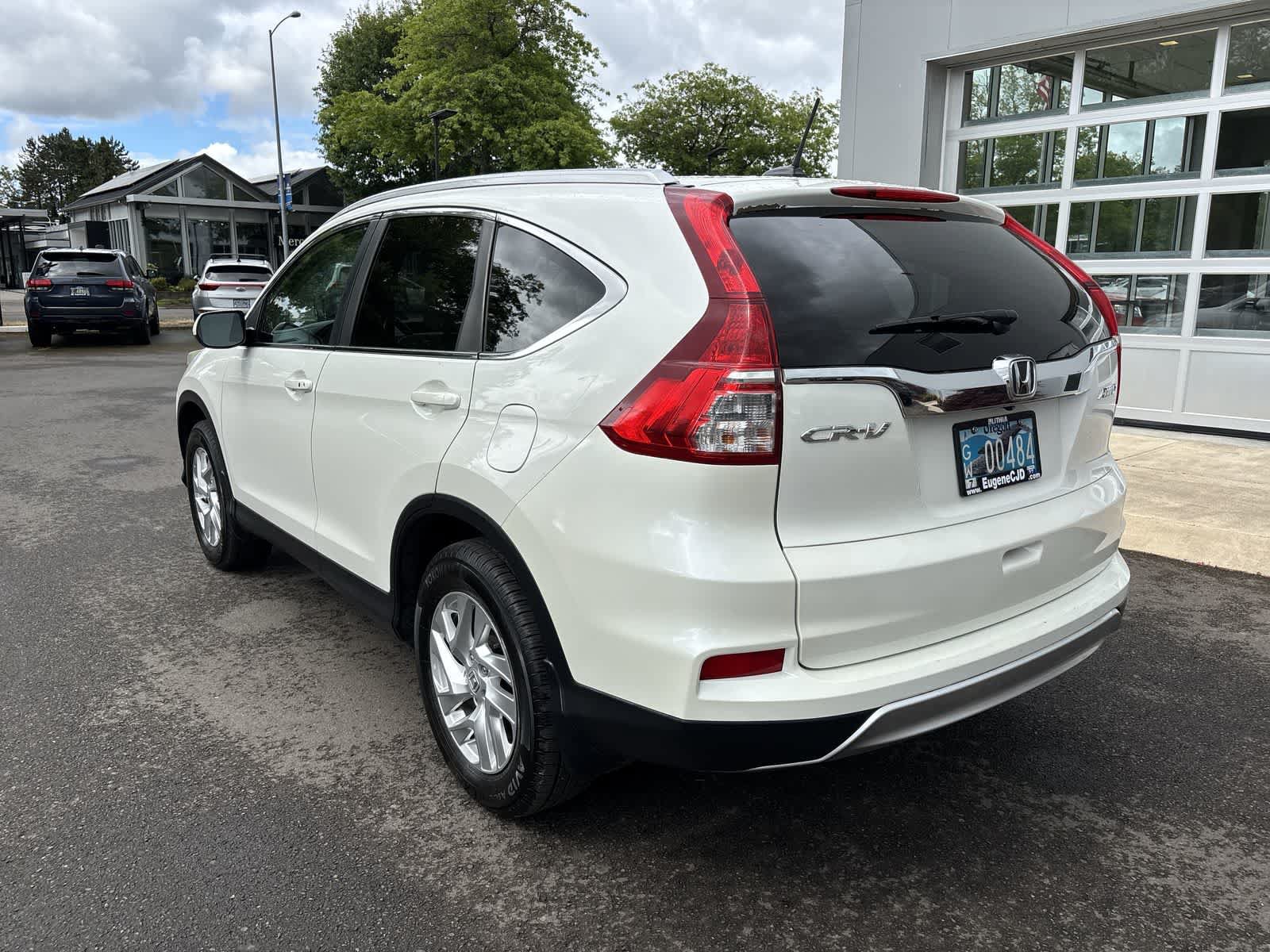 Used 2015 Honda CR-V EX-L image 3