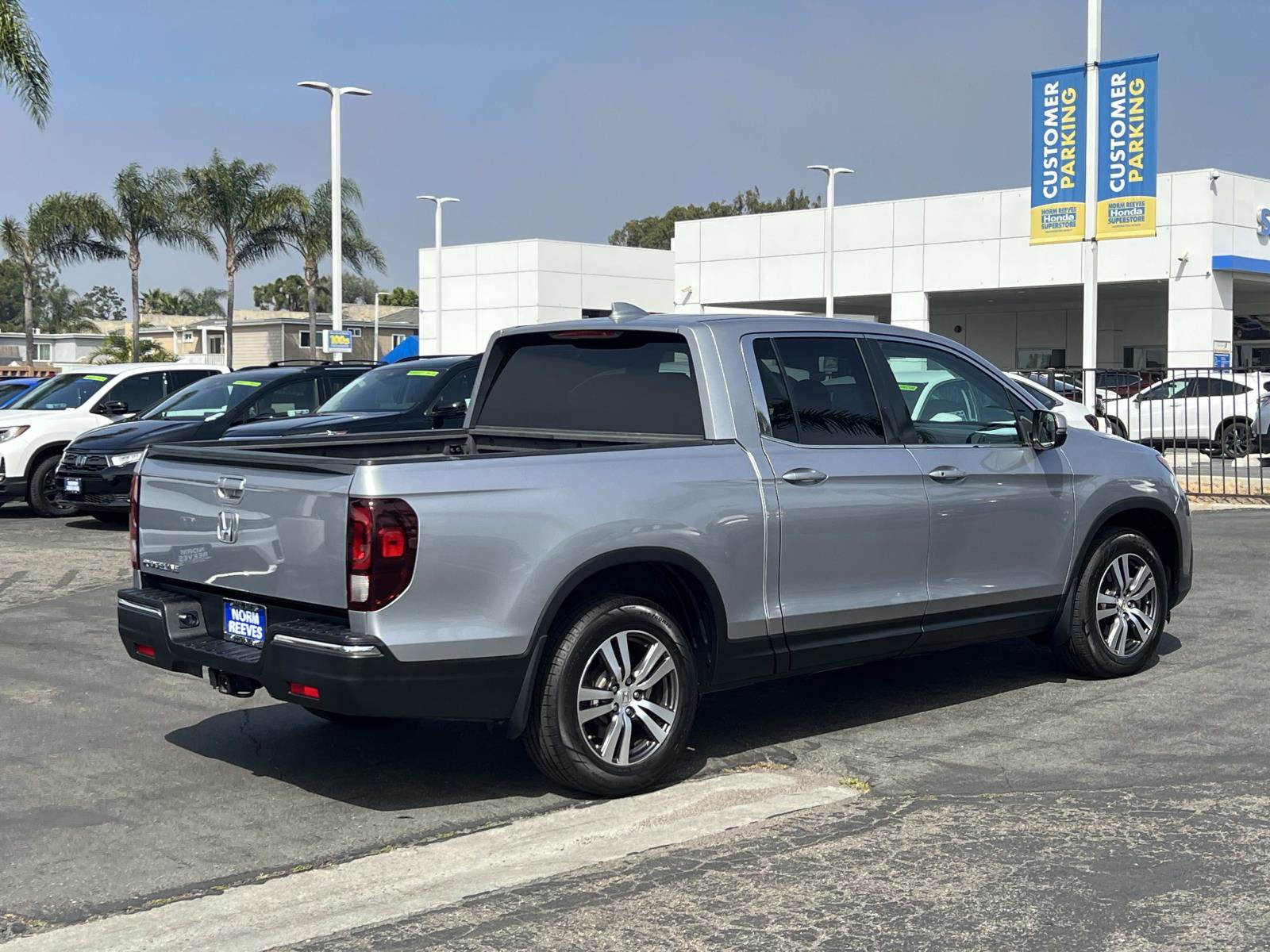 Used 2017 Honda Ridgeline RTS image 23