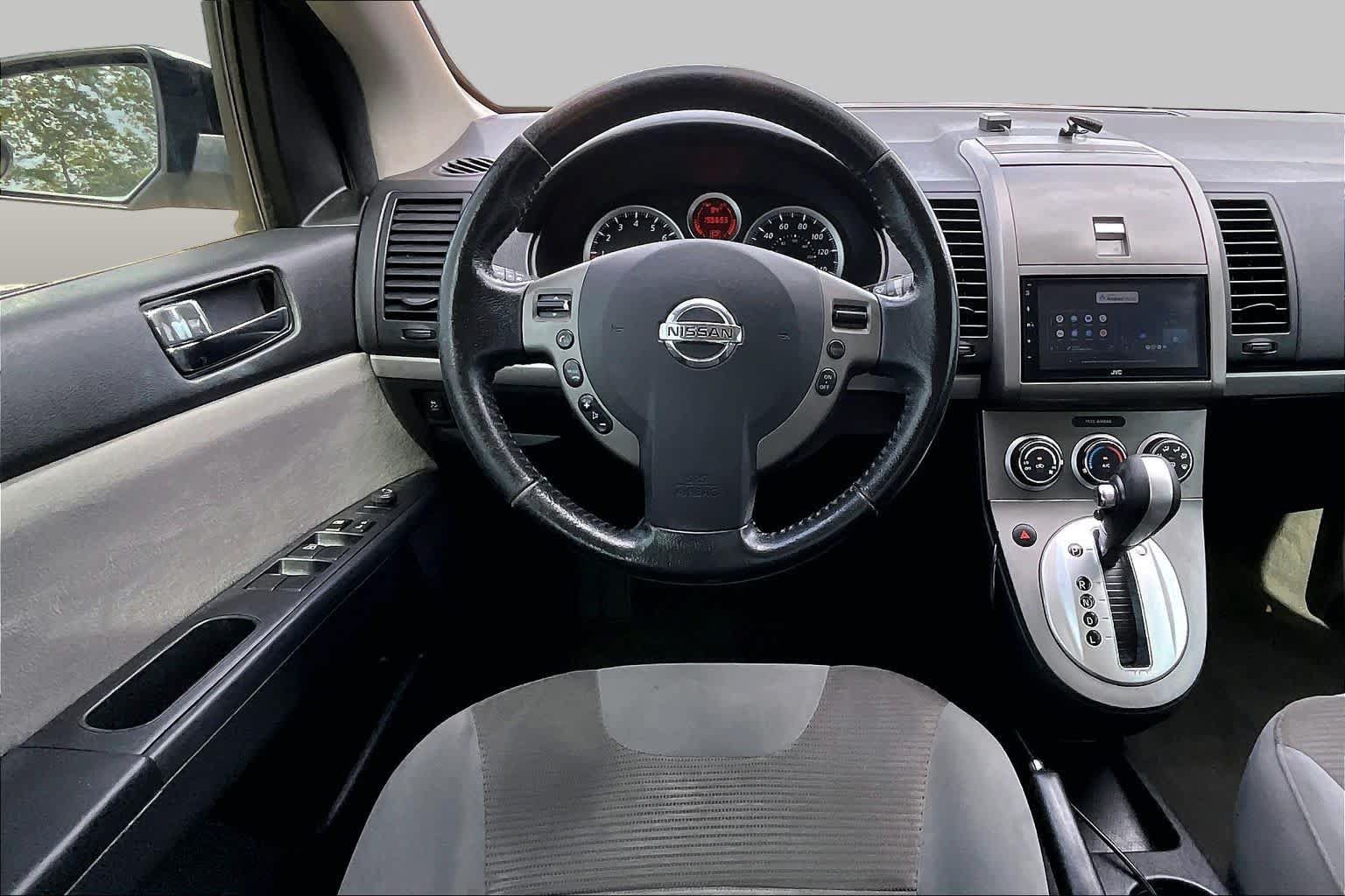 Used 2012 Nissan Sentra 2.0 SL w/ Navigation Pkg FWD image 3