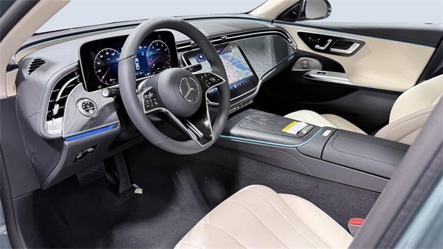 New 2026 Mercedes-Benz E 350 4MATIC Sedan image 5