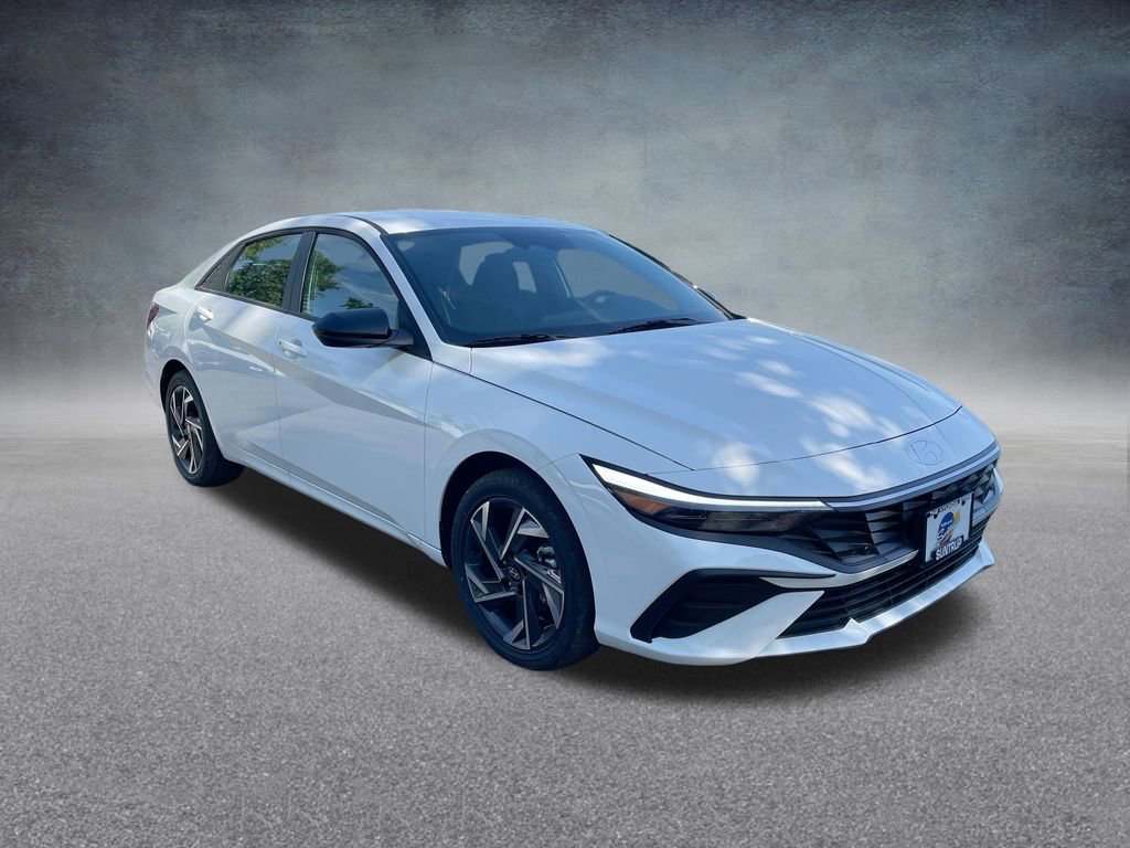 Used 2025 Hyundai Elantra SEL image 34