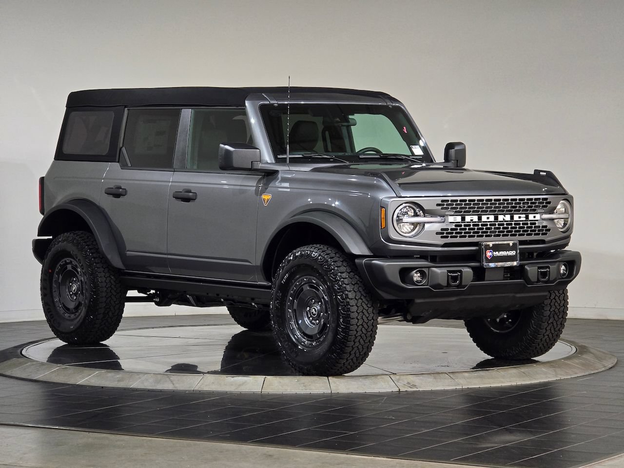 New 2025 Ford Bronco Badlands w/ Sasquatch Package AWD/4WD video 2