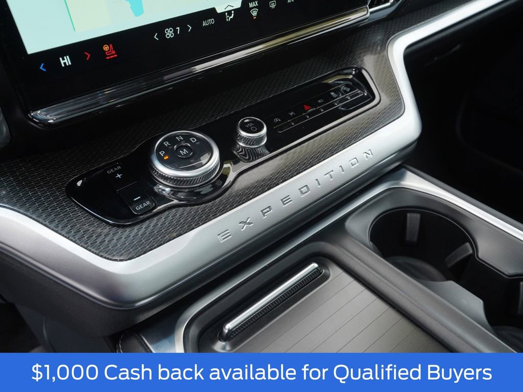 New 2025 Ford Expedition Max Platinum w/ Stealth Performance Package image 18