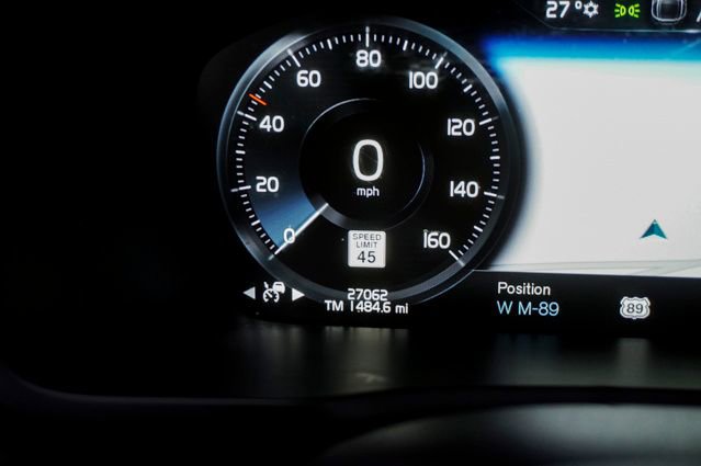 Used 2022 Volvo XC90 T6 Inscription w/ Advanced Package image 28