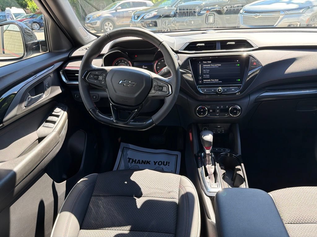 Used 2023 Chevrolet TrailBlazer RS w/ Technology Package AWD/4WD image 23