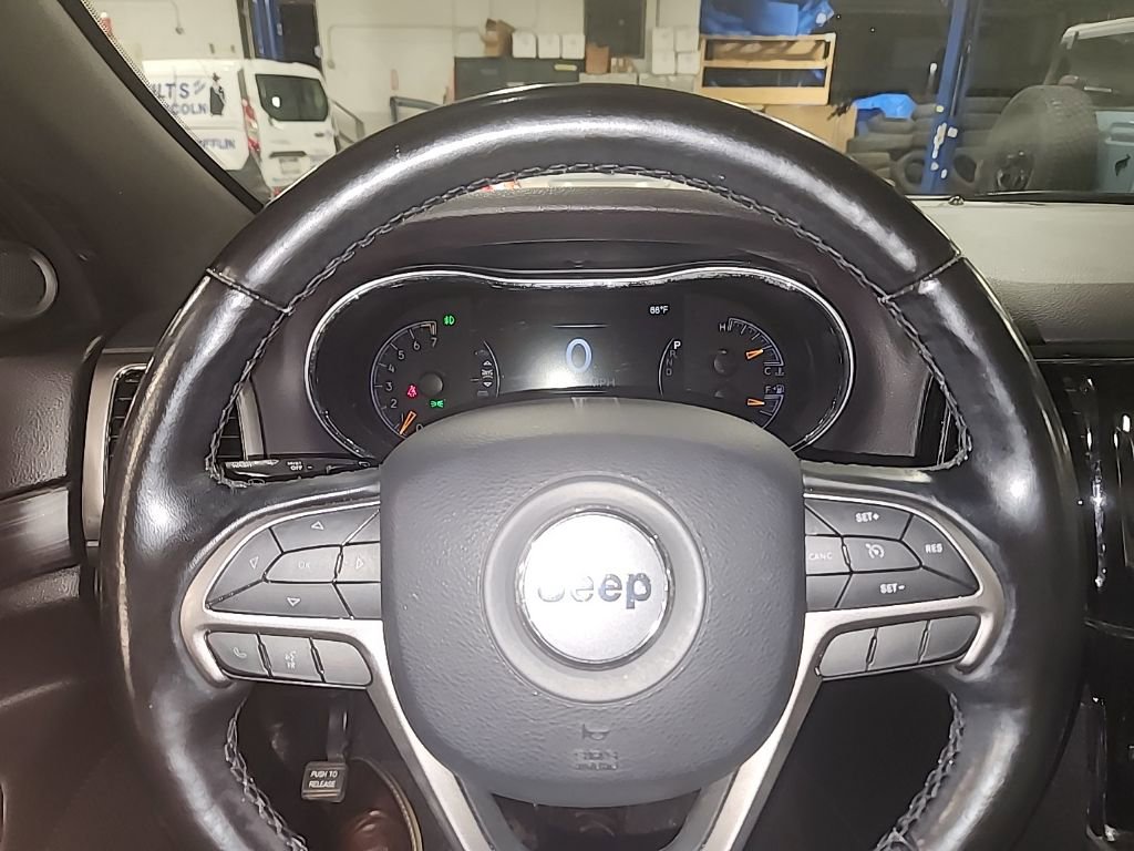 Used 2020 Jeep Grand Cherokee Altitude image 6