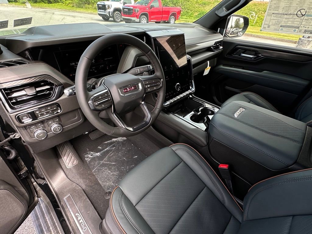 New 2026 GMC Yukon AT4 w/ AT4 Premium Package AWD/4WD image 18