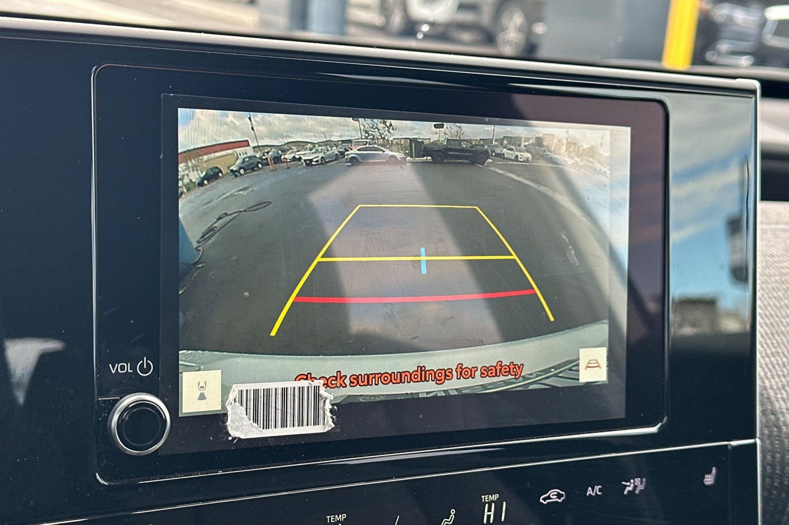 Used 2025 Subaru Solterra Premium w/ Premium Convenience Package image 28