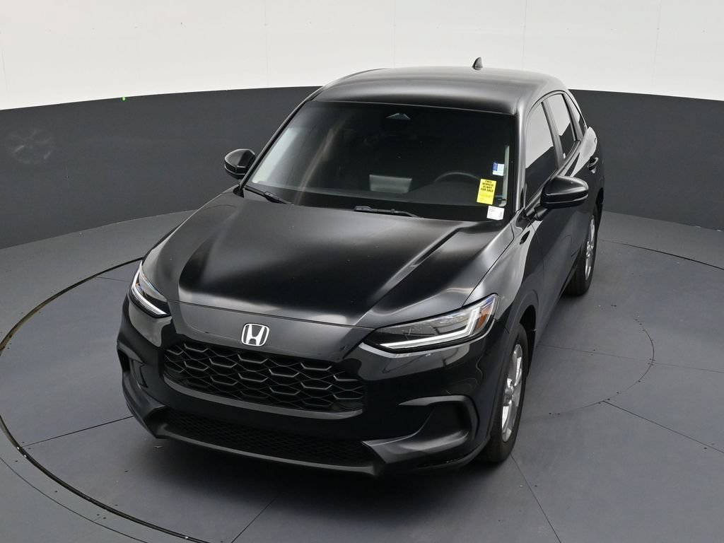 Used 2025 Honda HR-V LX image 18