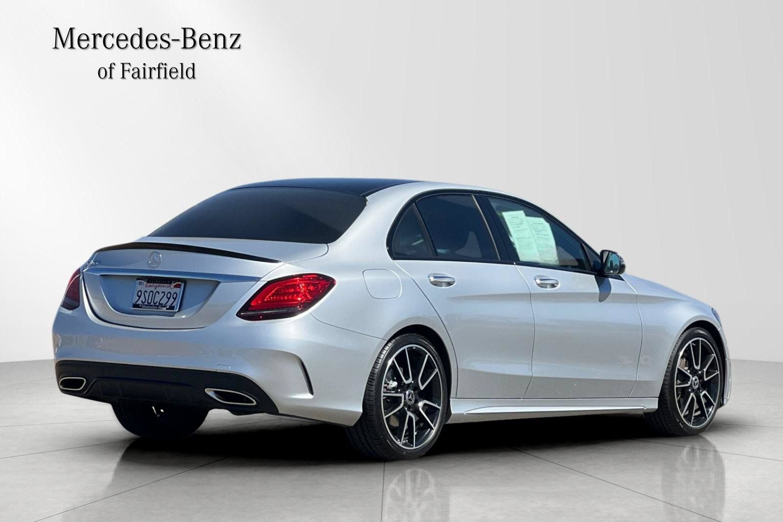 Used 2020 Mercedes-Benz C 300 Sedan image 2