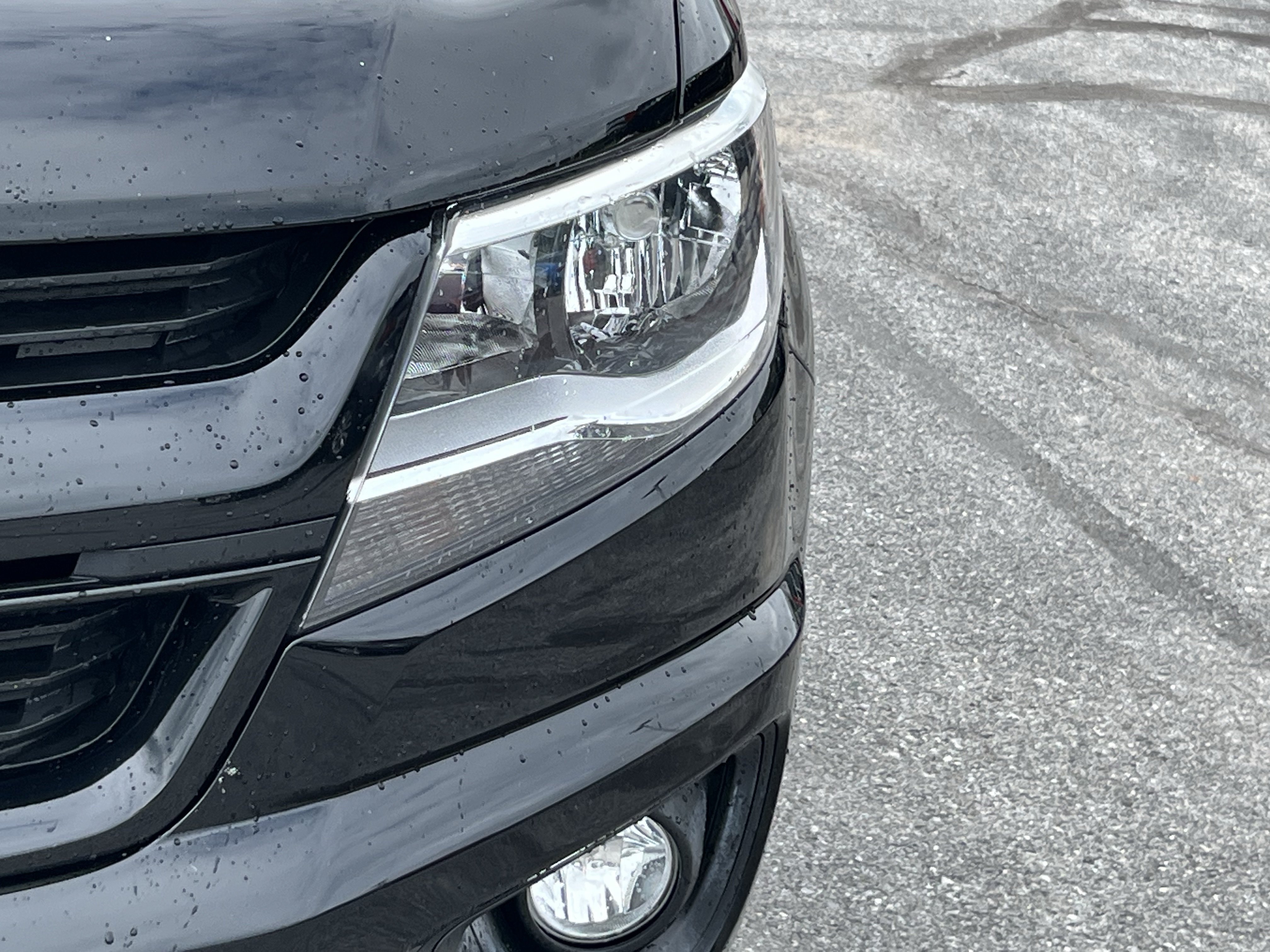Used 2018 Chevrolet Colorado LT AWD/4WD image 13