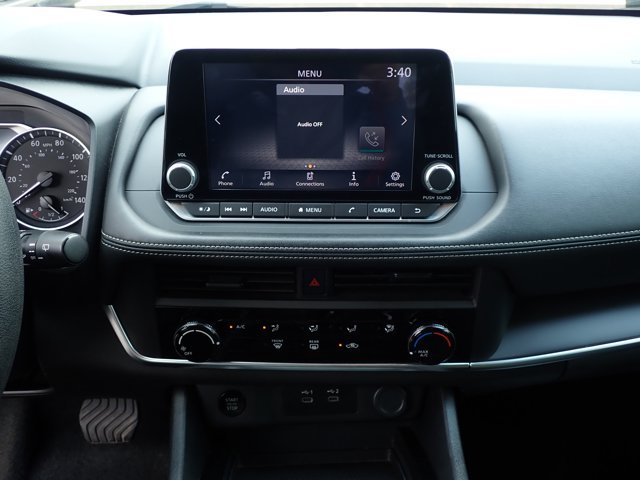 Used 2024 Nissan Rogue S AWD/4WD image 10