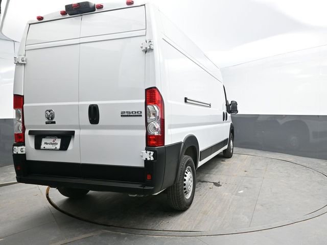 Used 2025 RAM ProMaster 2500 w/ Convenience Group image 6