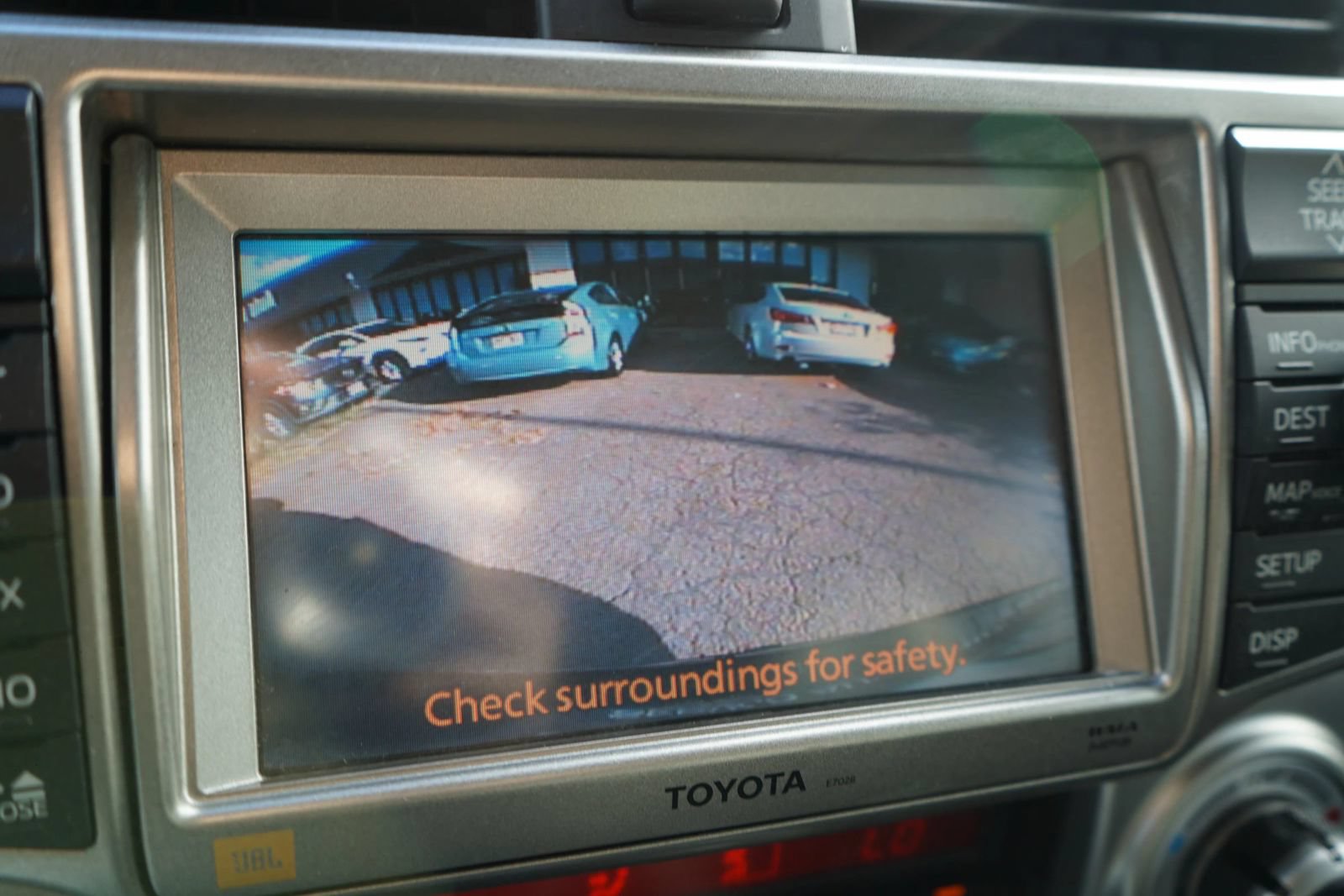 Used 2011 Toyota 4Runner Limited AWD/4WD image 28