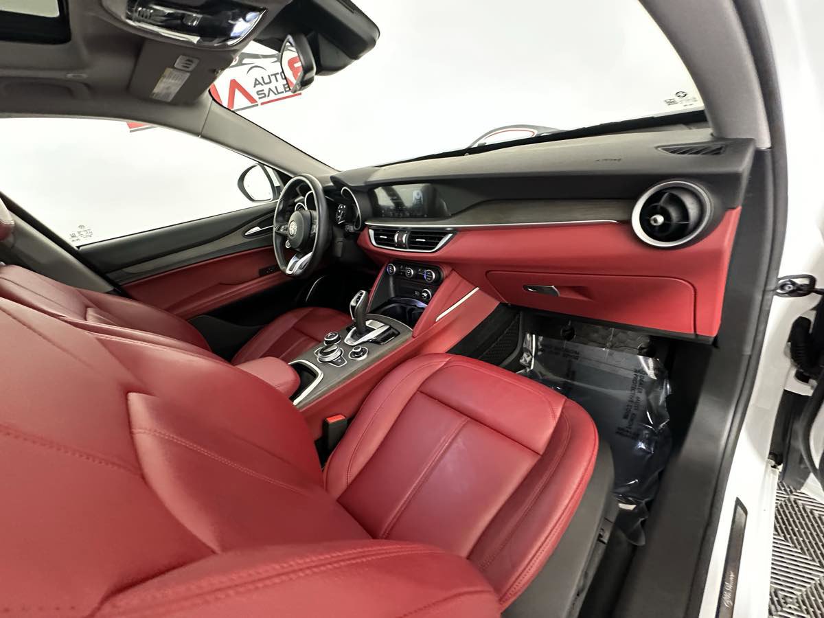 Used 2021 Alfa Romeo Stelvio Ti w/ Active Assist 2 Package TI image 24