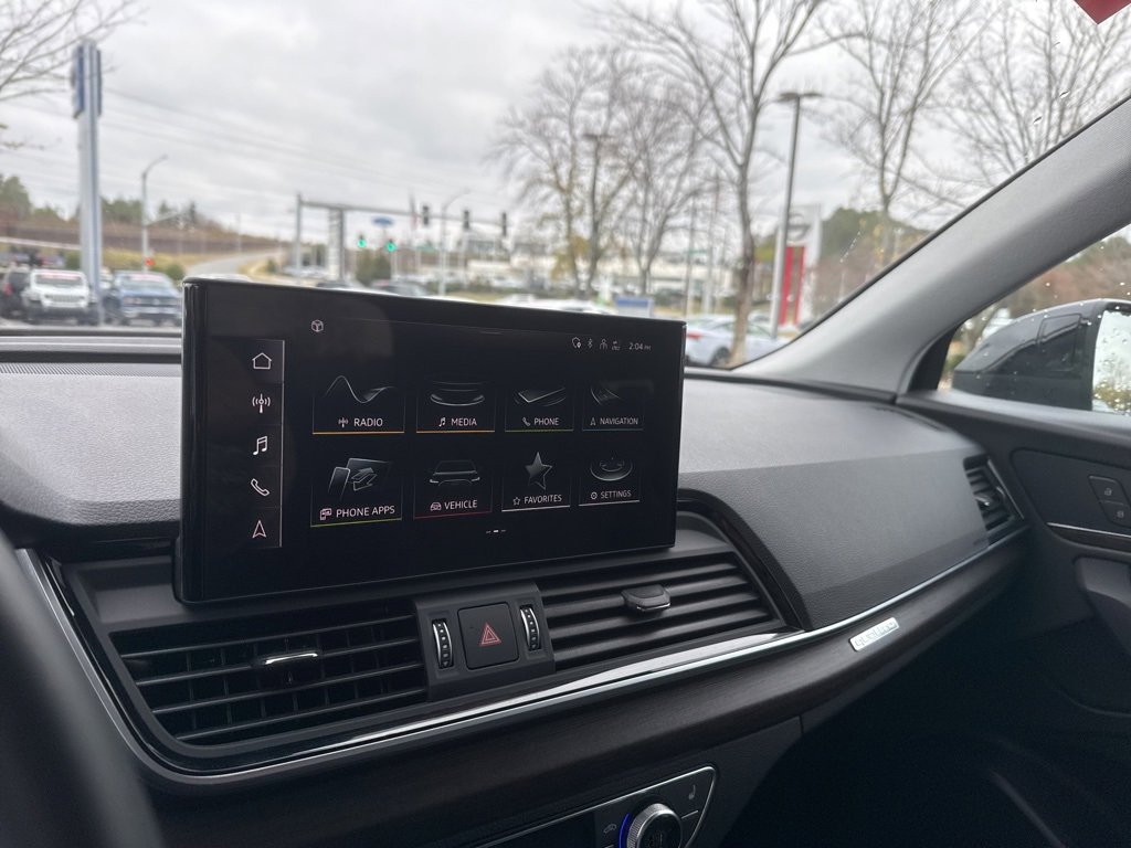 Used 2024 Audi Q5 2.0T Premium w/ Convenience Package image 15