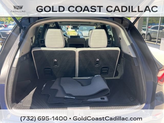 Used 2024 Acura MDX SH-AWD w/ Advance Package image 12