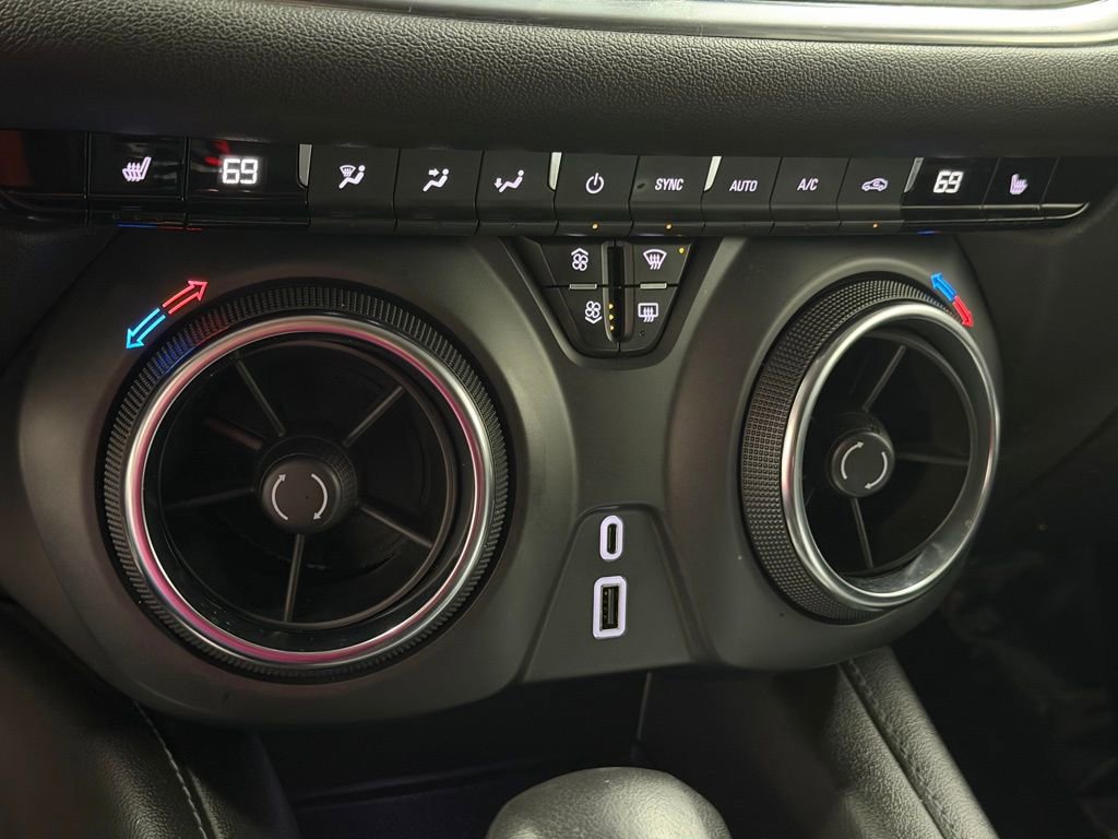 Certified 2022 Chevrolet Blazer LT w/ Sound & Technology Package image 57