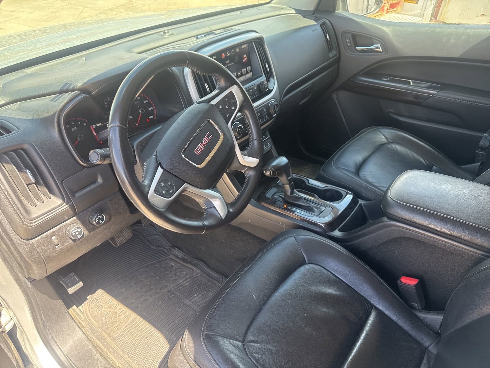 Used 2016 GMC Canyon SLT AWD/4WD image 10