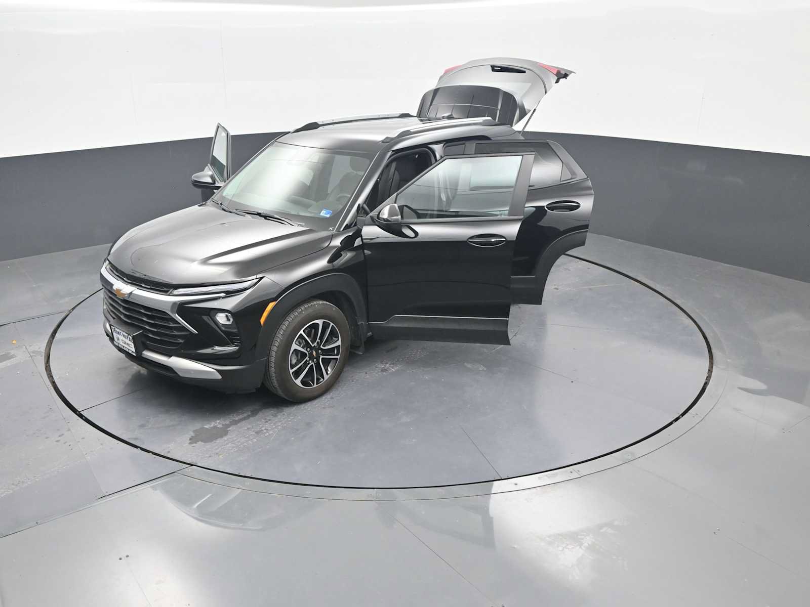 Used 2026 Chevrolet TrailBlazer LT w/ LT Cold Weather Package FWD image 46
