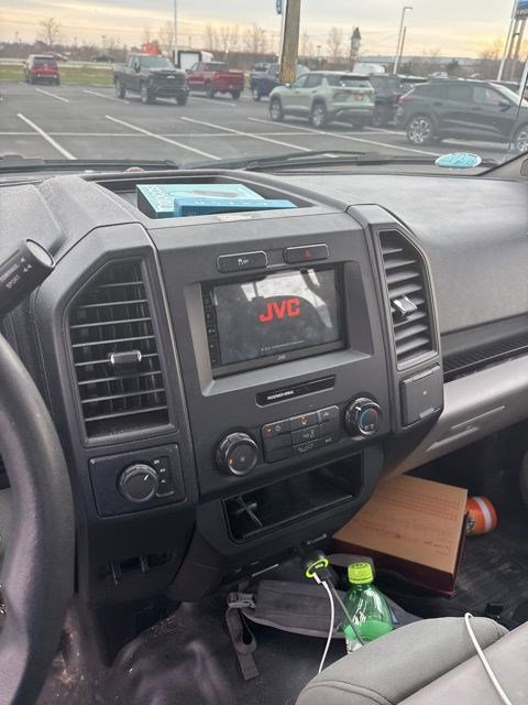 Used 2015 Ford F150 XL w/ Equipment Group 101A Mid image 14