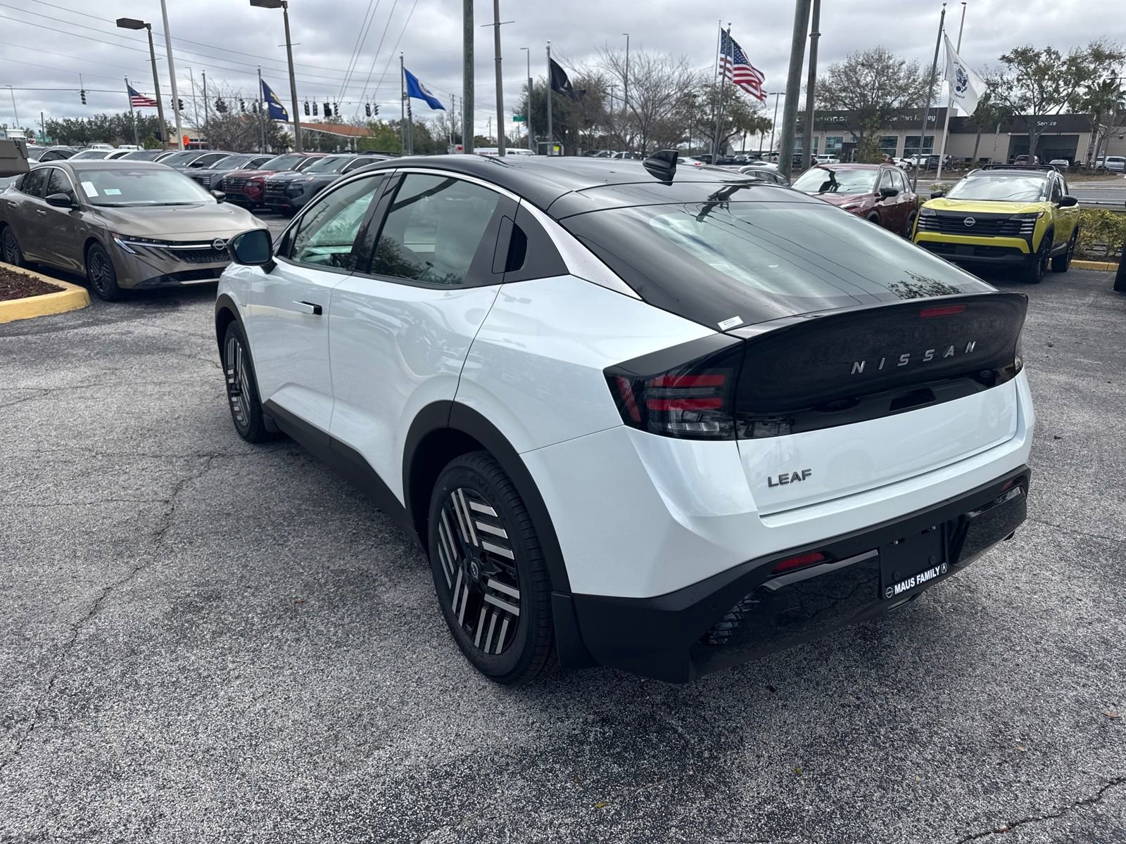 New 2026 Nissan Leaf SV+ image 8