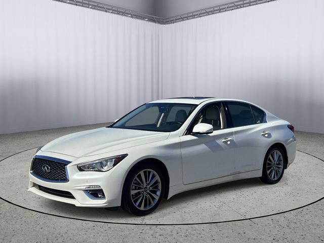 Certified 2024 INFINITI Q50 Luxe RWD image 2