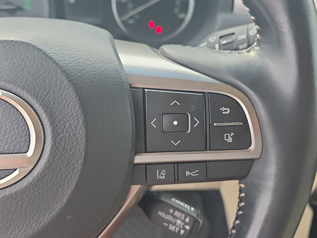 Used 2023 Lexus GX 460 Luxury w/ Sport Design Package AWD/4WD image 21
