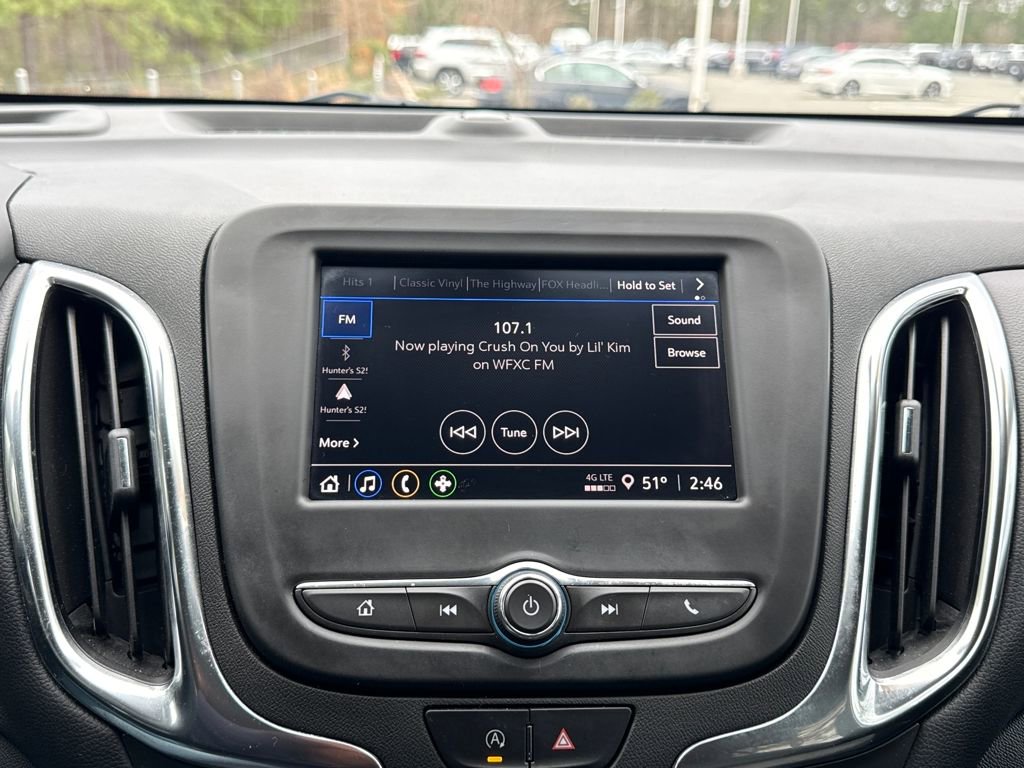 Used 2022 Chevrolet Equinox LT image 23