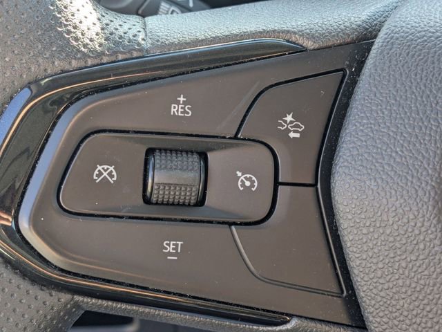 Used 2025 Chevrolet TrailBlazer LT FWD image 16