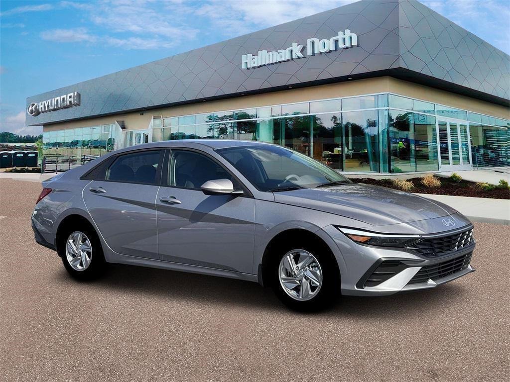 New 2026 Hyundai Elantra SE image 10