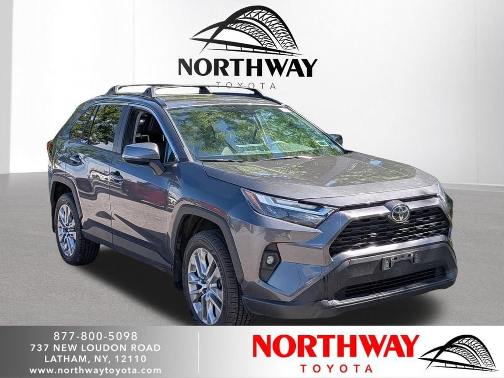 Used 2023 Toyota RAV4 XLE Premium AWD/4WD image 1