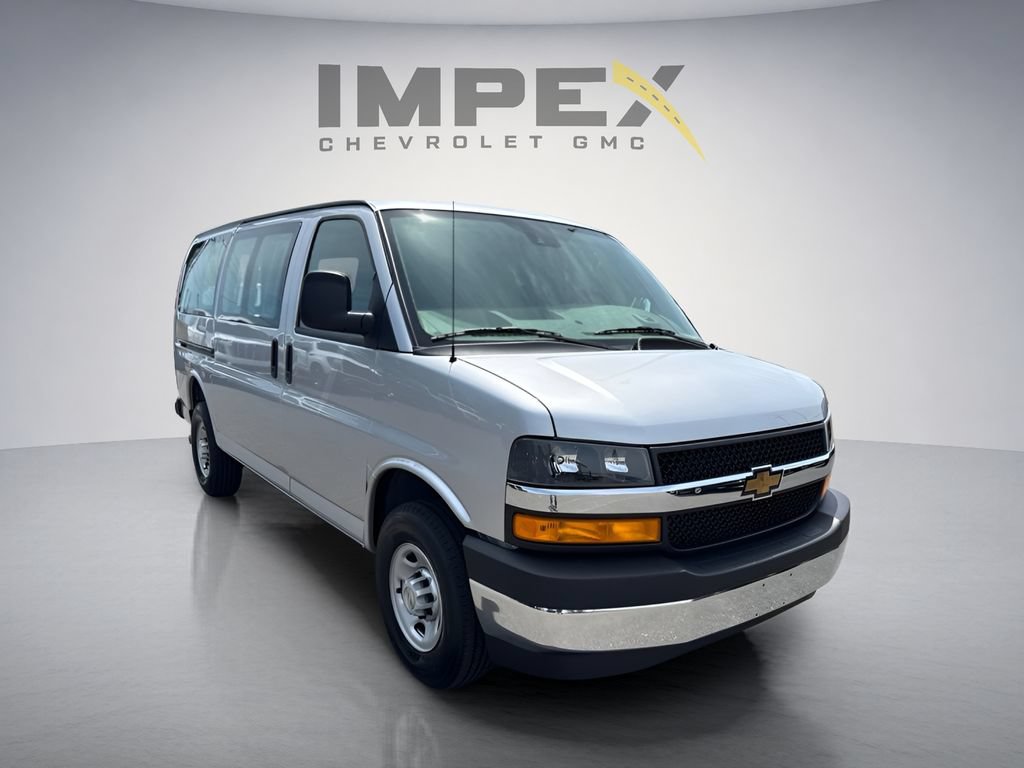 New 2026 Chevrolet Express 2500 w/ Driver Convenience Package RWD image 7