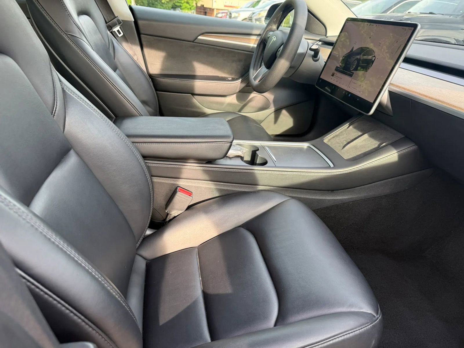 Used 2022 Tesla Model 3 Long Range AWD/4WD image 11