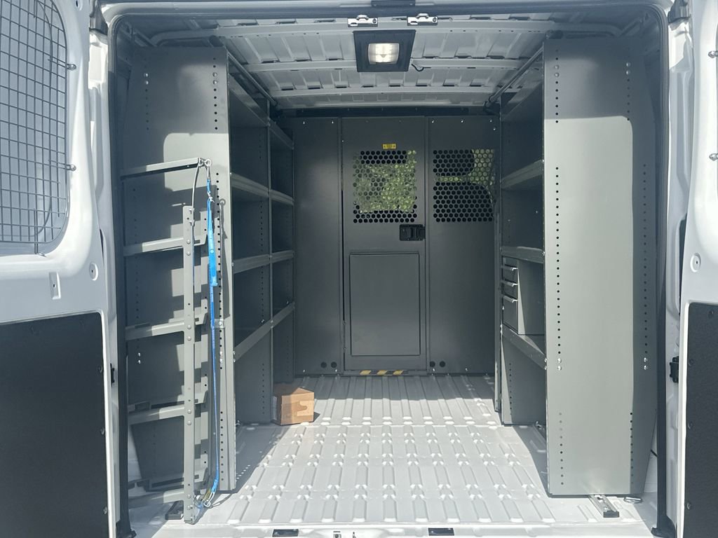 Used 2025 RAM ProMaster 2500 w/ Quick Order Package 22G SLT FWD image 18