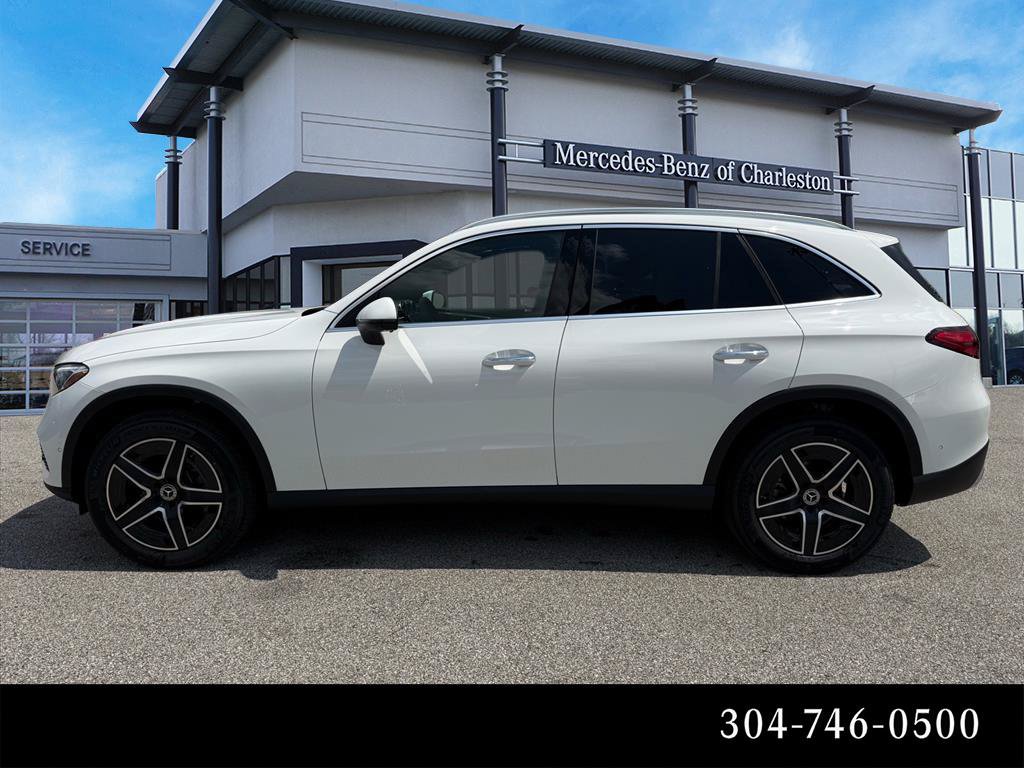 Used 2027 Mercedes-Benz GLC 300 4MATIC image 6