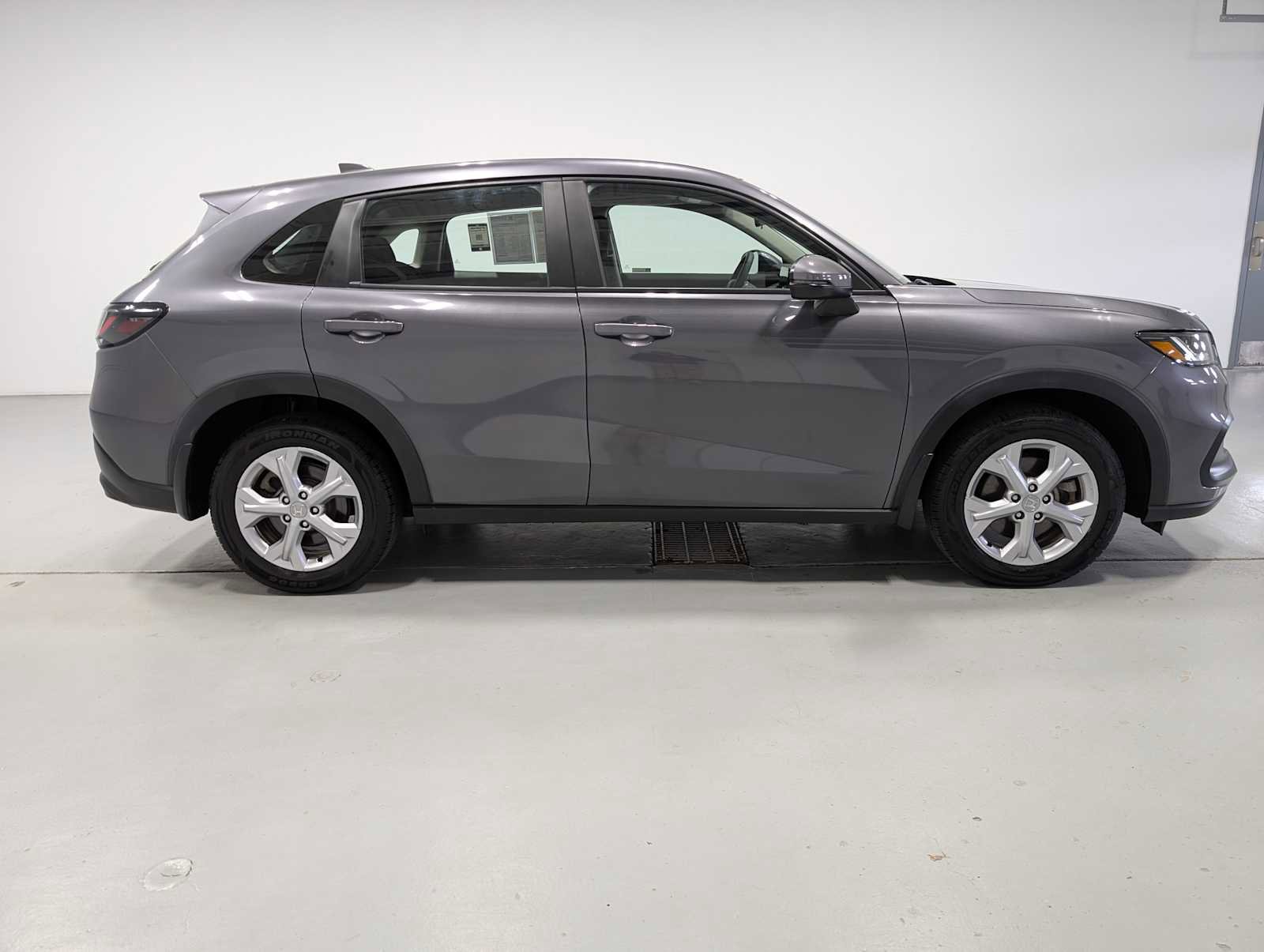 Certified 2023 Honda HR-V LX image 7