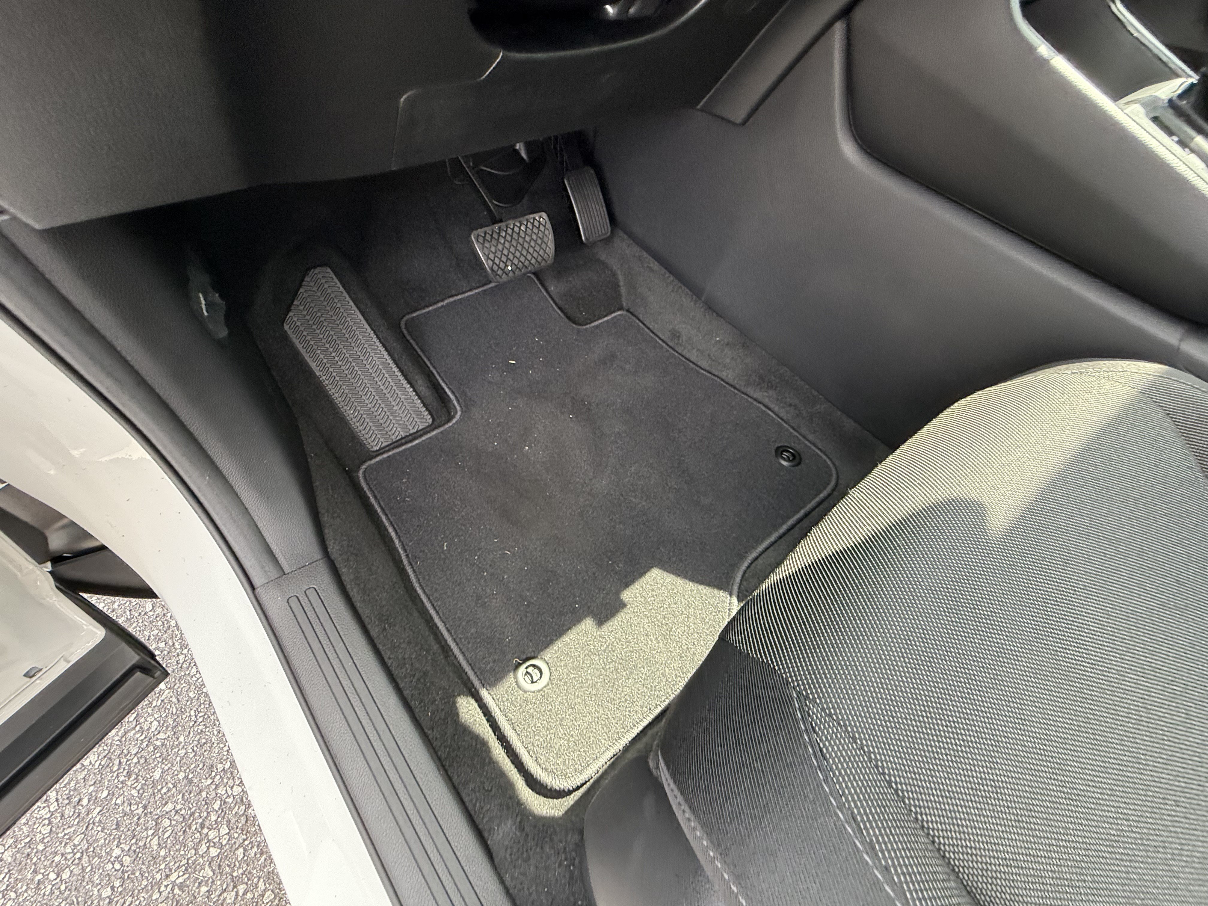 New 2027 Honda CR-V EX image 16
