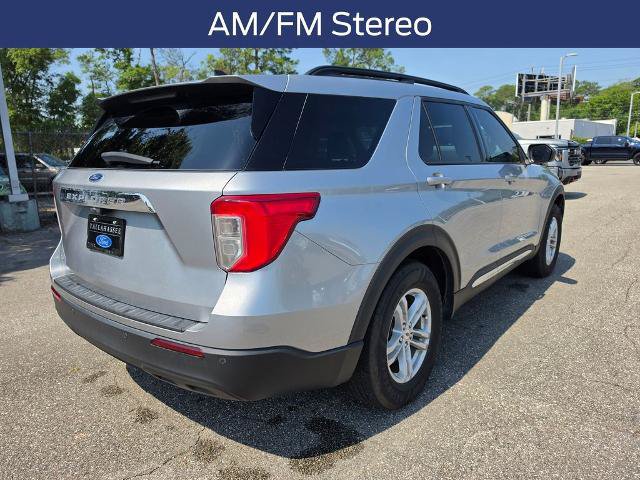 Certified 2023 Ford Explorer XLT RWD image 4