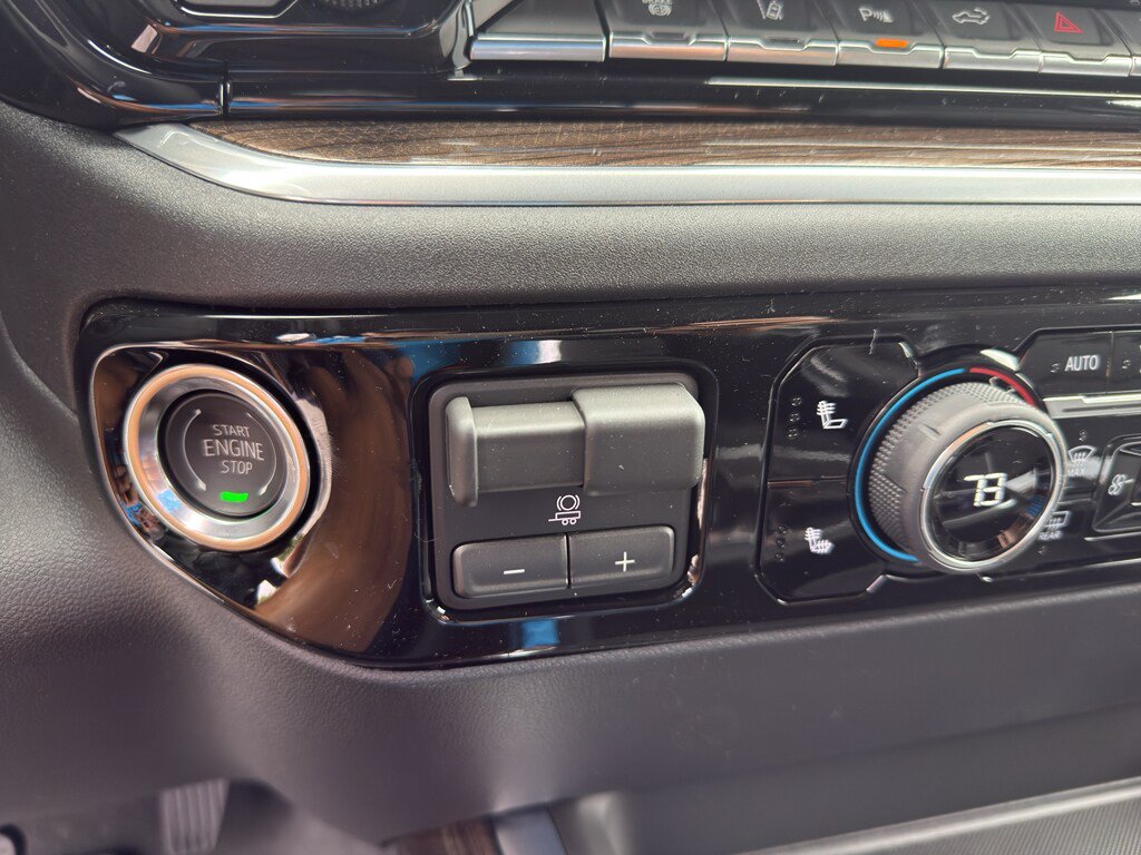New 2026 Chevrolet Silverado 2500 LT w/ All Star Edition AWD/4WD image 12