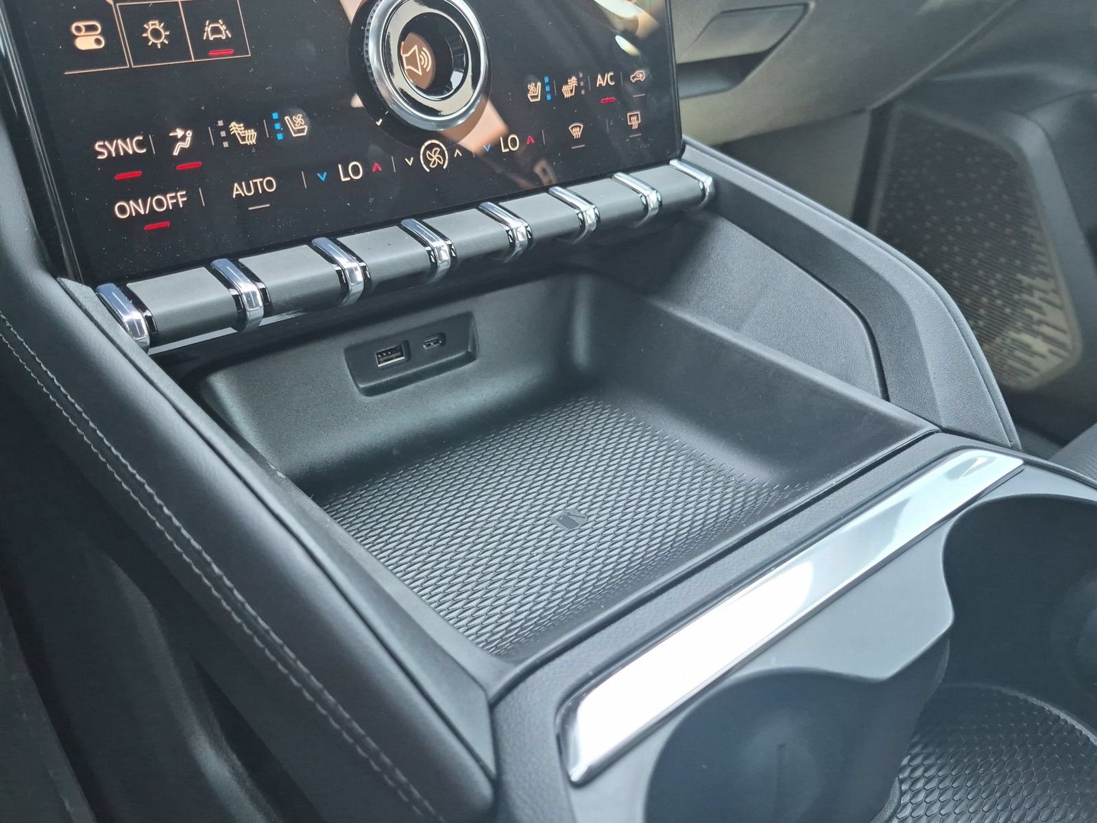 New 2027 GMC Terrain Elevation w/ Elevation Premium Package FWD image 21