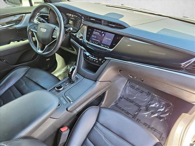 Used 2022 Cadillac XT6 Premium Luxury w/ Platinum Package image 26