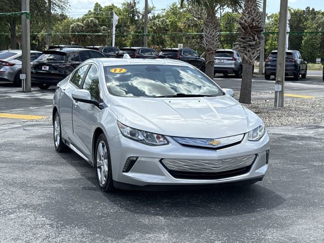 Used 2017 Chevrolet Volt LT w/ Comfort Package image 3