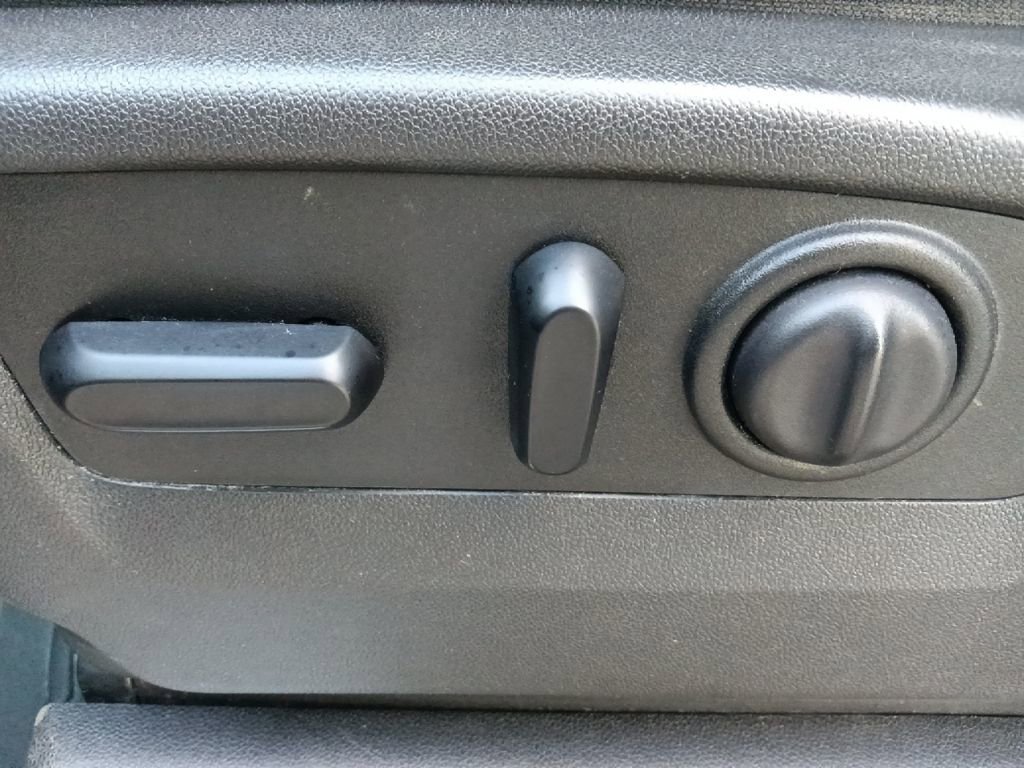 Used 2019 Chevrolet Silverado 1500 RST w/ All-Star Edition image 16