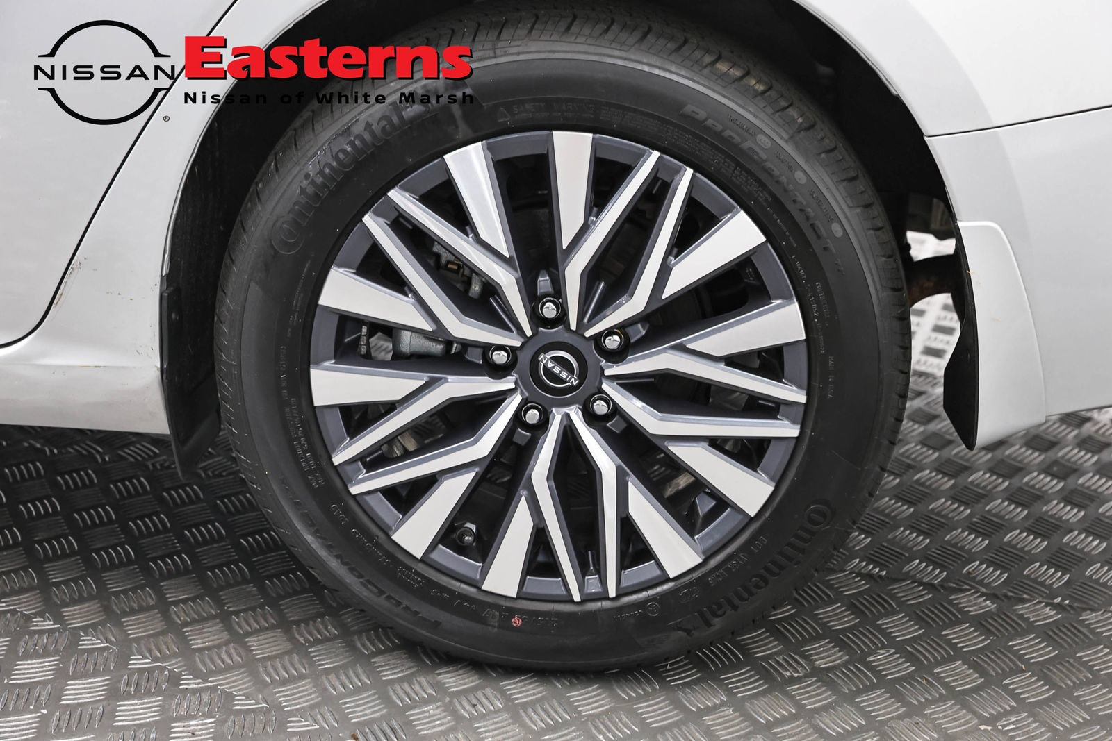Used 2023 Nissan Altima 2.5 SV w/ SV Premium Package AWD/4WD image 34