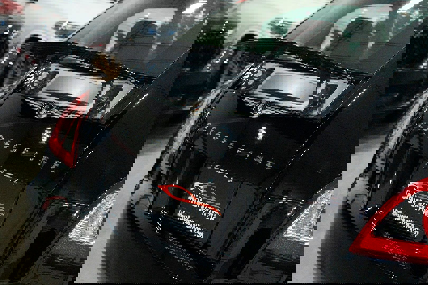 Used 2006 Chrysler Crossfire Coupe image 9