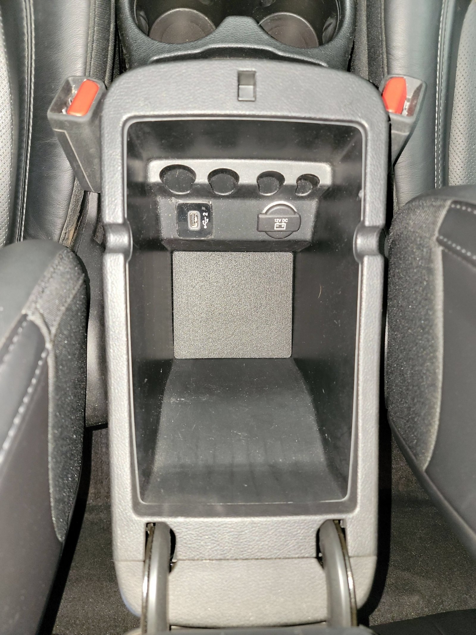 Used 2019 Jeep Cherokee Limited AWD/4WD image 28